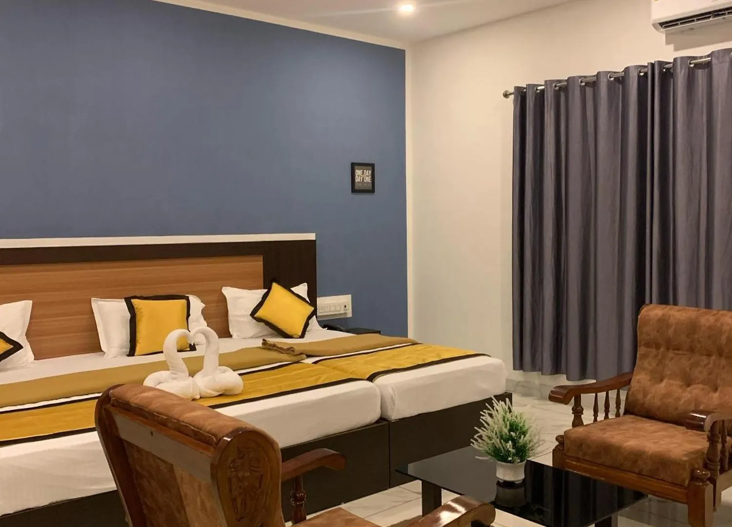 Adi Deva Inn Guruvāyūr Hotel